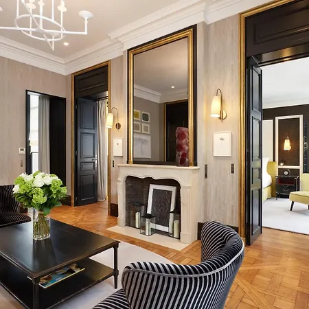 Le Pavillon De La Reine & Spa, Place Des Vosges Hotel Parigi