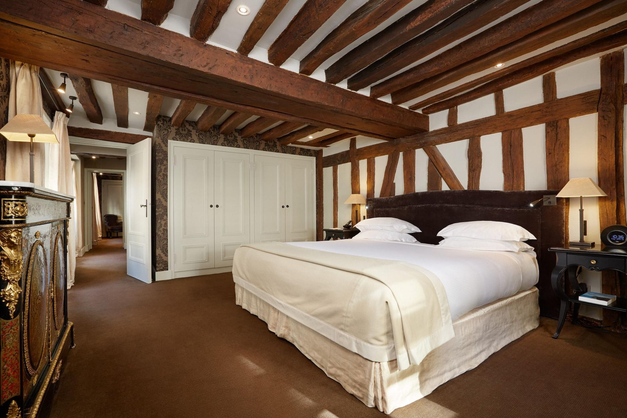 Le Pavillon De La Reine & Spa, Place Des Vosges Hotel Parigi