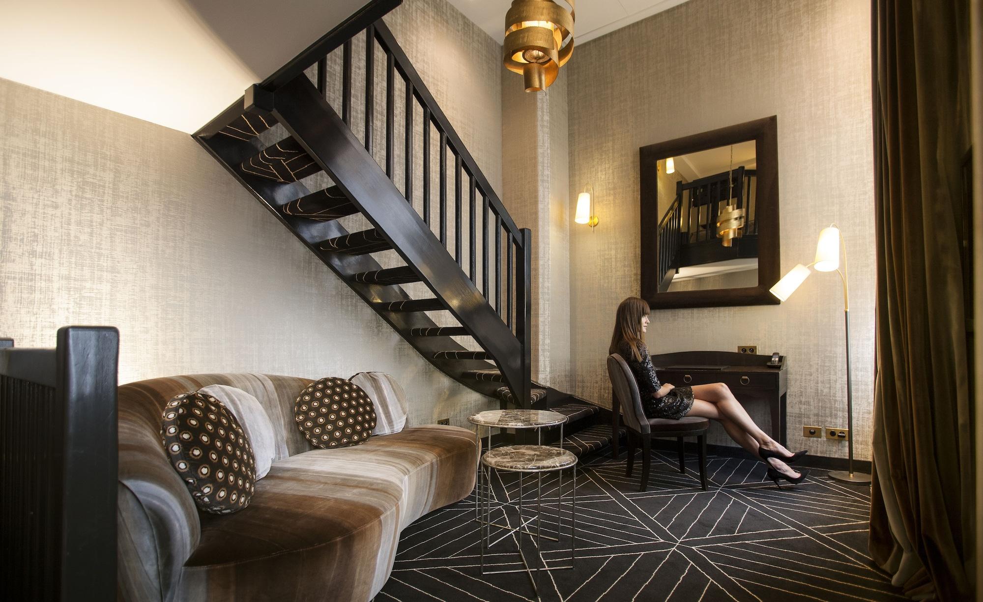 Le Pavillon De La Reine & Spa, Place Des Vosges 5* Parigi