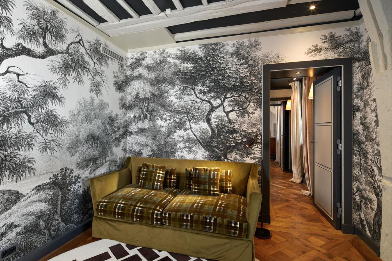 Hotel Le Pavillon De La Reine & Spa, Place Des Vosges Paris