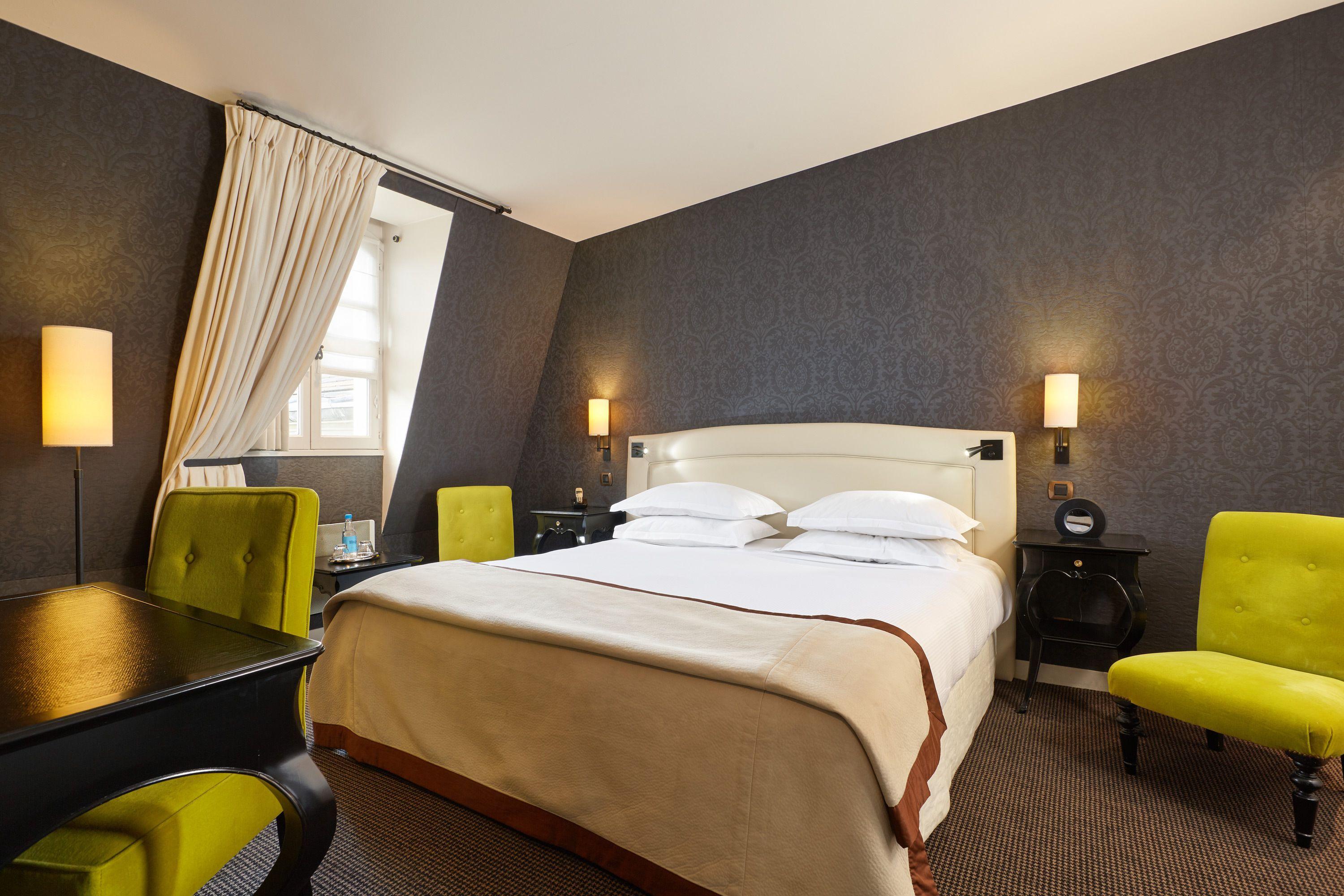 Hotel Le Pavillon De La Reine & Spa, Place Des Vosges