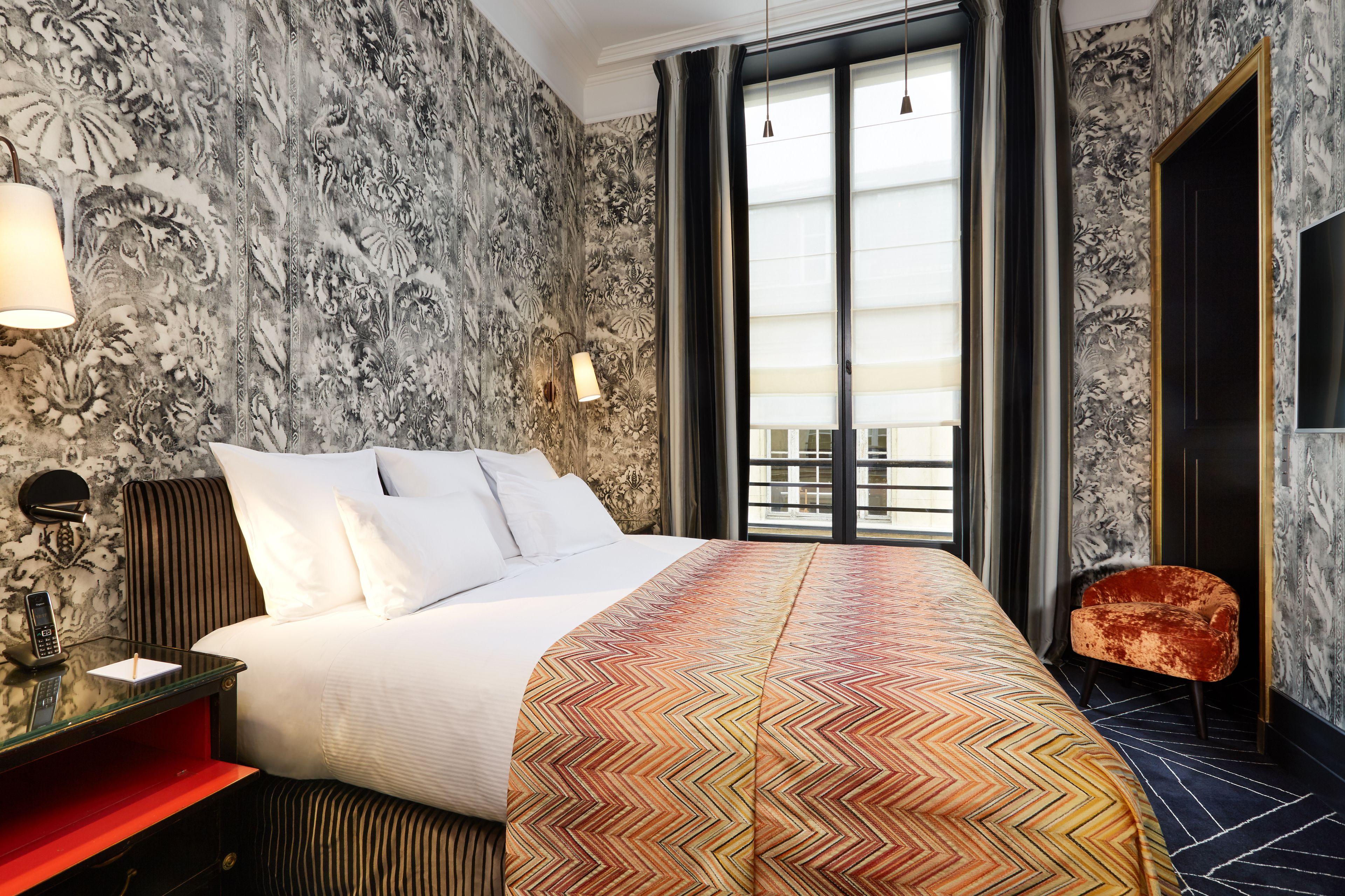 Hotel Le Pavillon De La Reine & Spa, Place Des Vosges Parigi