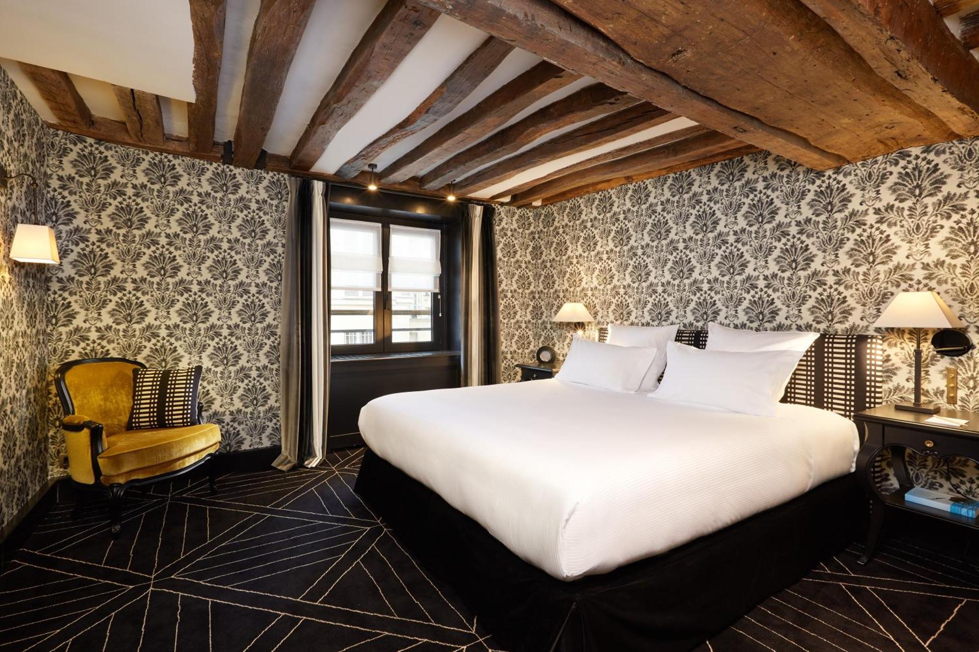 Hotel Le Pavillon De La Reine & Spa, Place Des Vosges