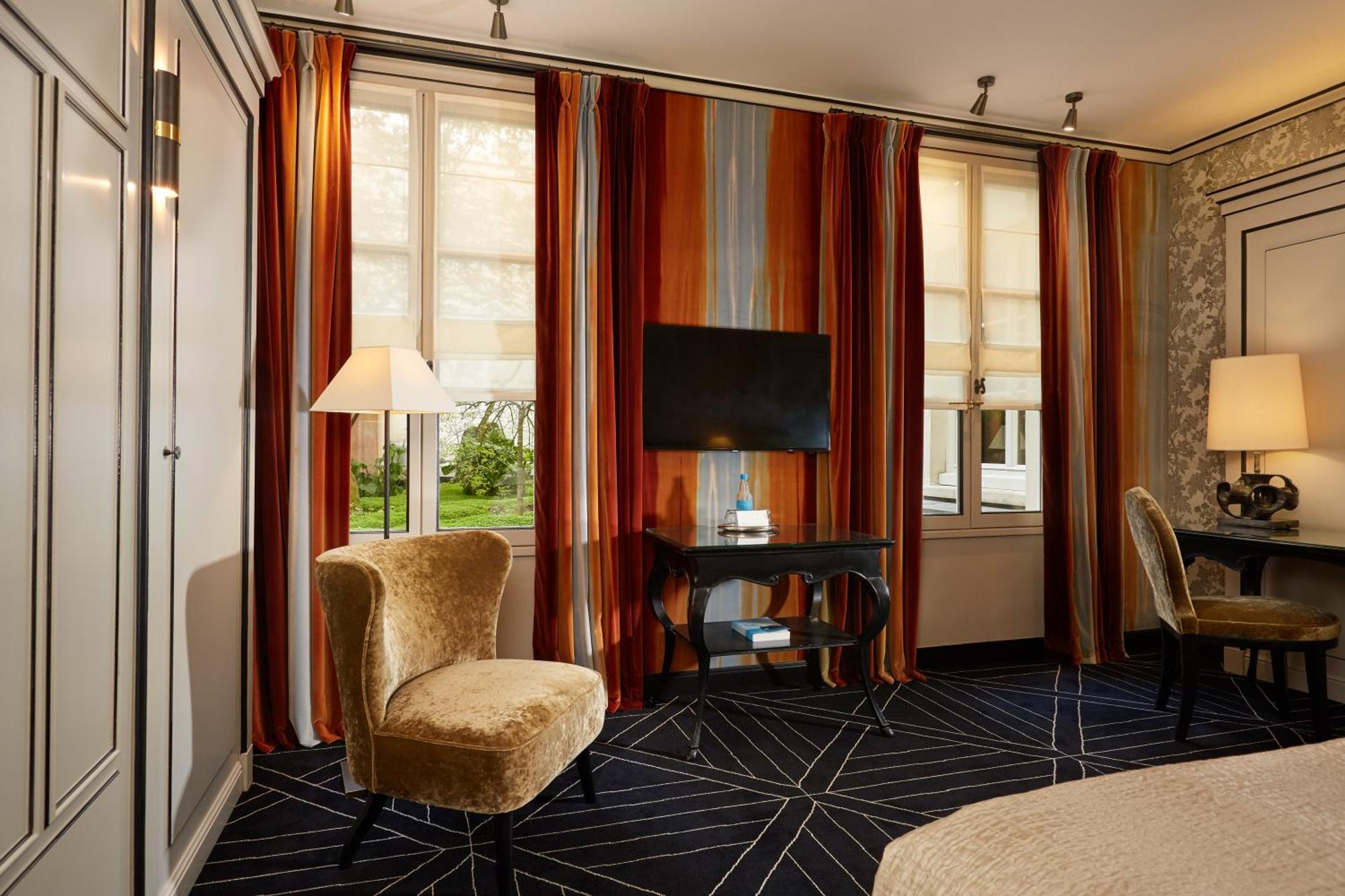 Hotel Le Pavillon De La Reine & Spa, Place Des Vosges