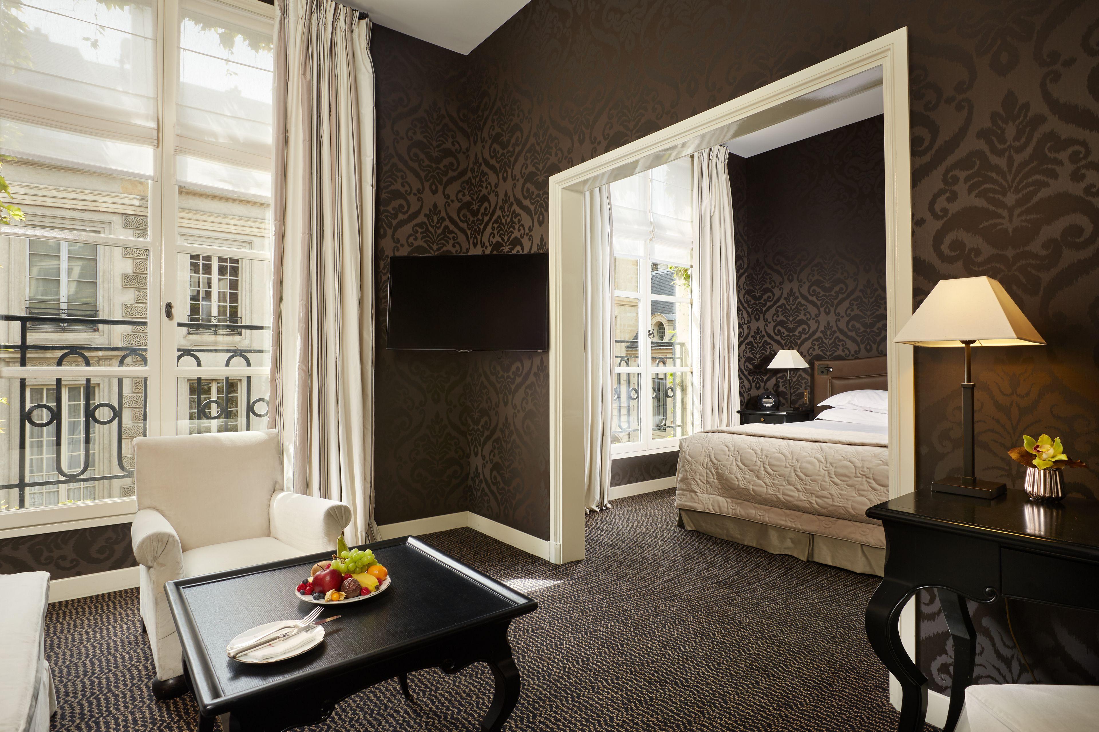 Le Pavillon De La Reine & Spa, Place Des Vosges 5* Paris