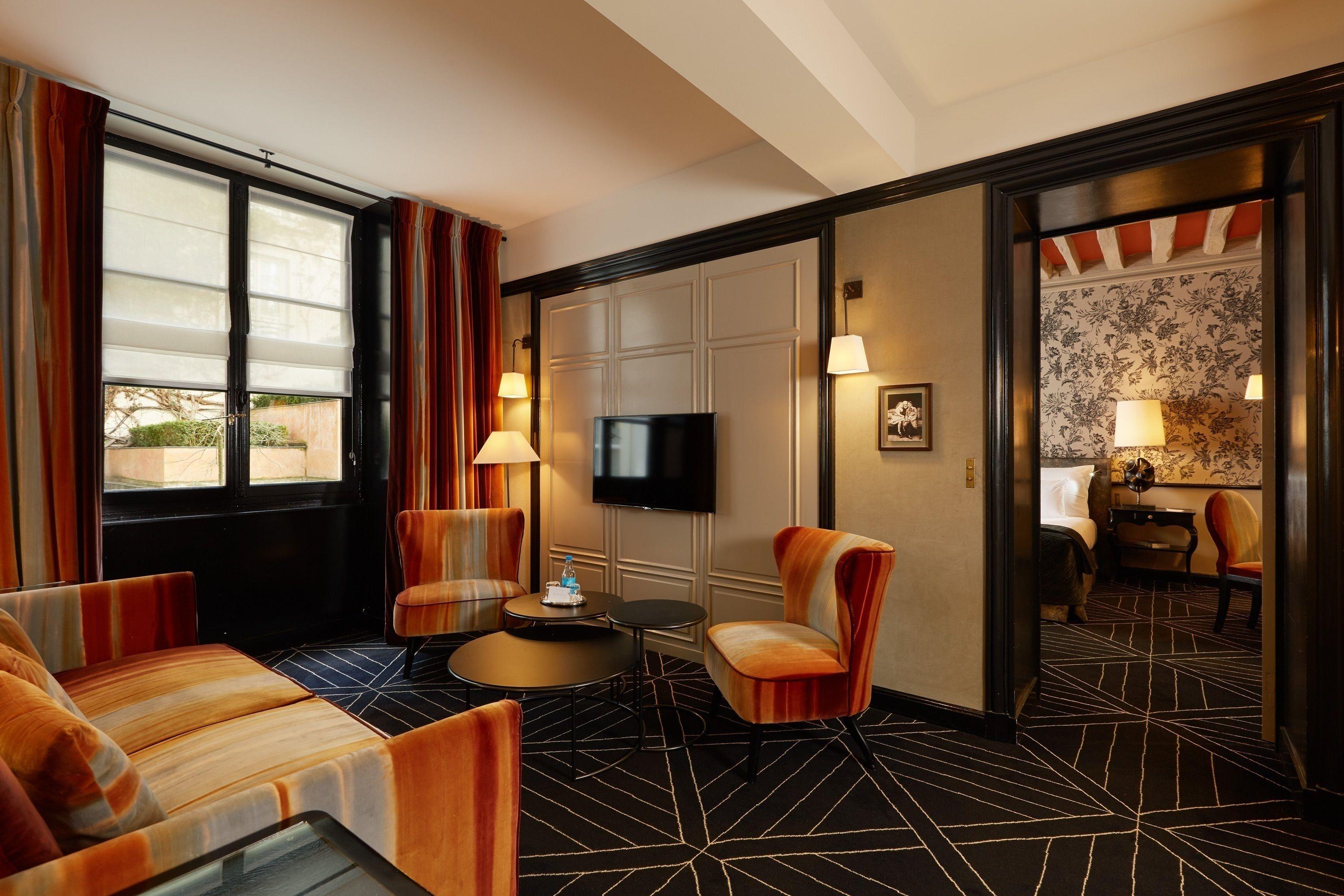 Hotel Le Pavillon De La Reine & Spa, Place Des Vosges 5*