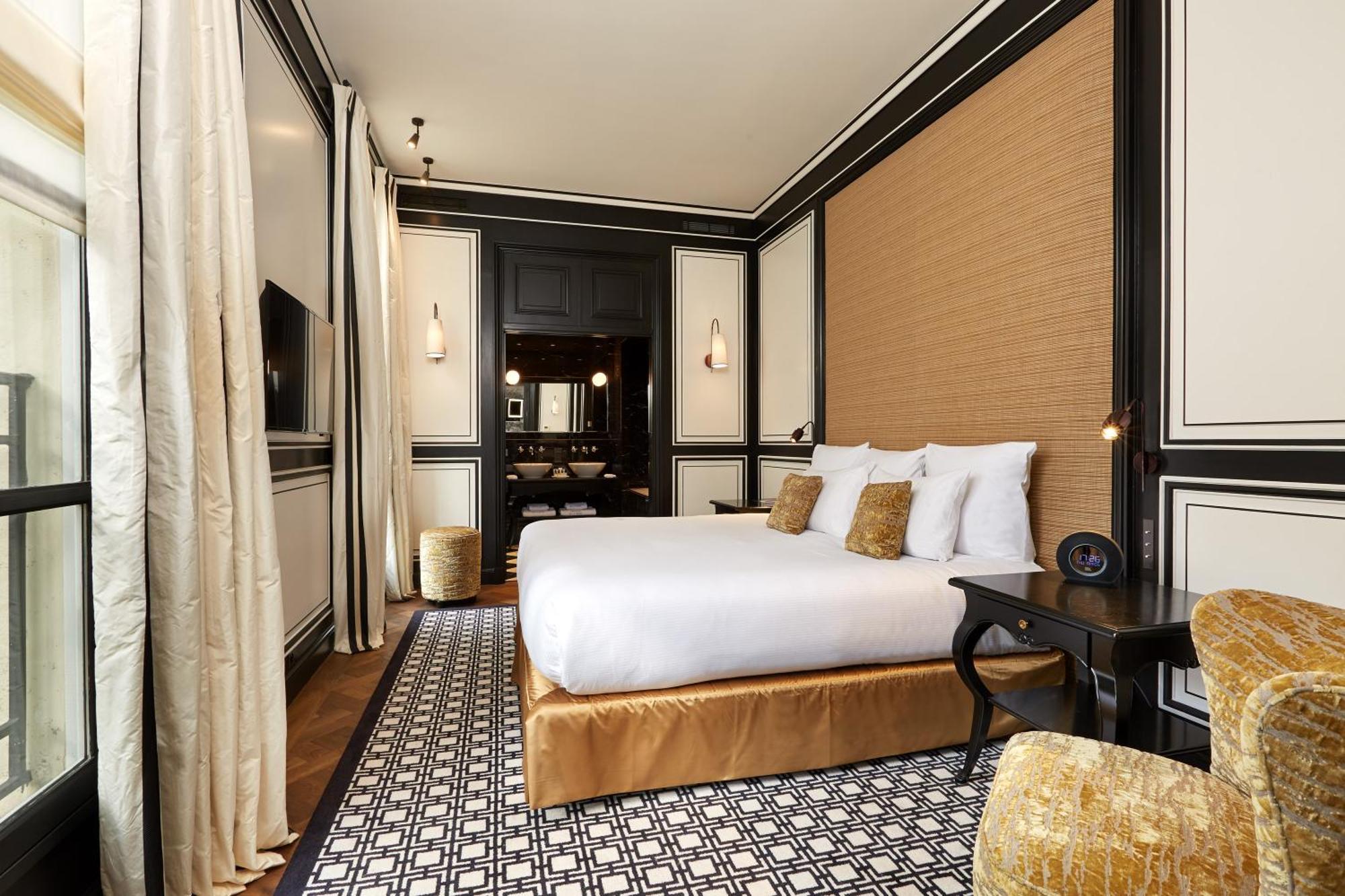 Le Pavillon De La Reine & Spa, Place Des Vosges Hotel 5*