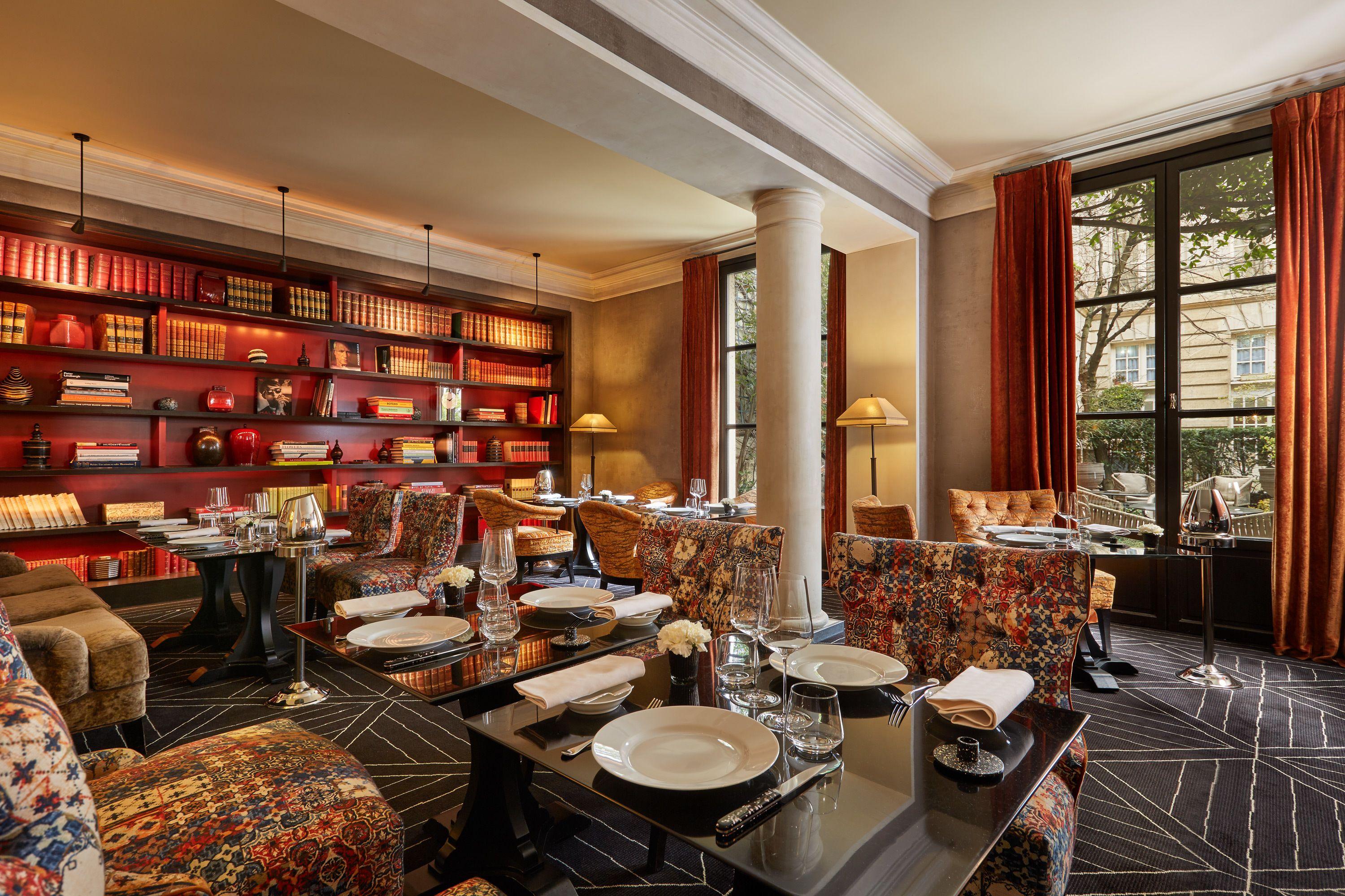 Hotel Le Pavillon De La Reine & Spa, Place Des Vosges 5*