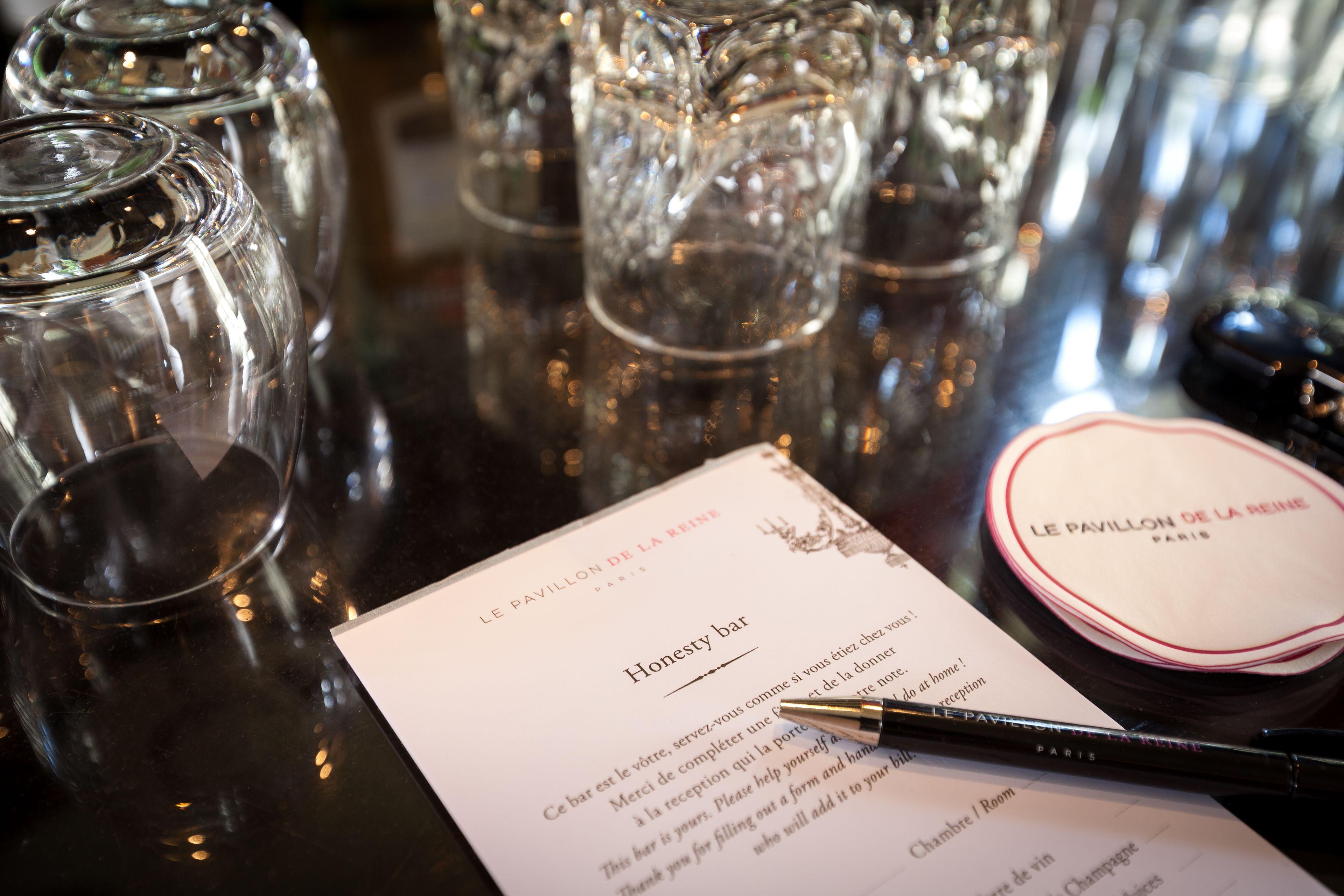 Le Pavillon De La Reine & Spa, Place Des Vosges 5*