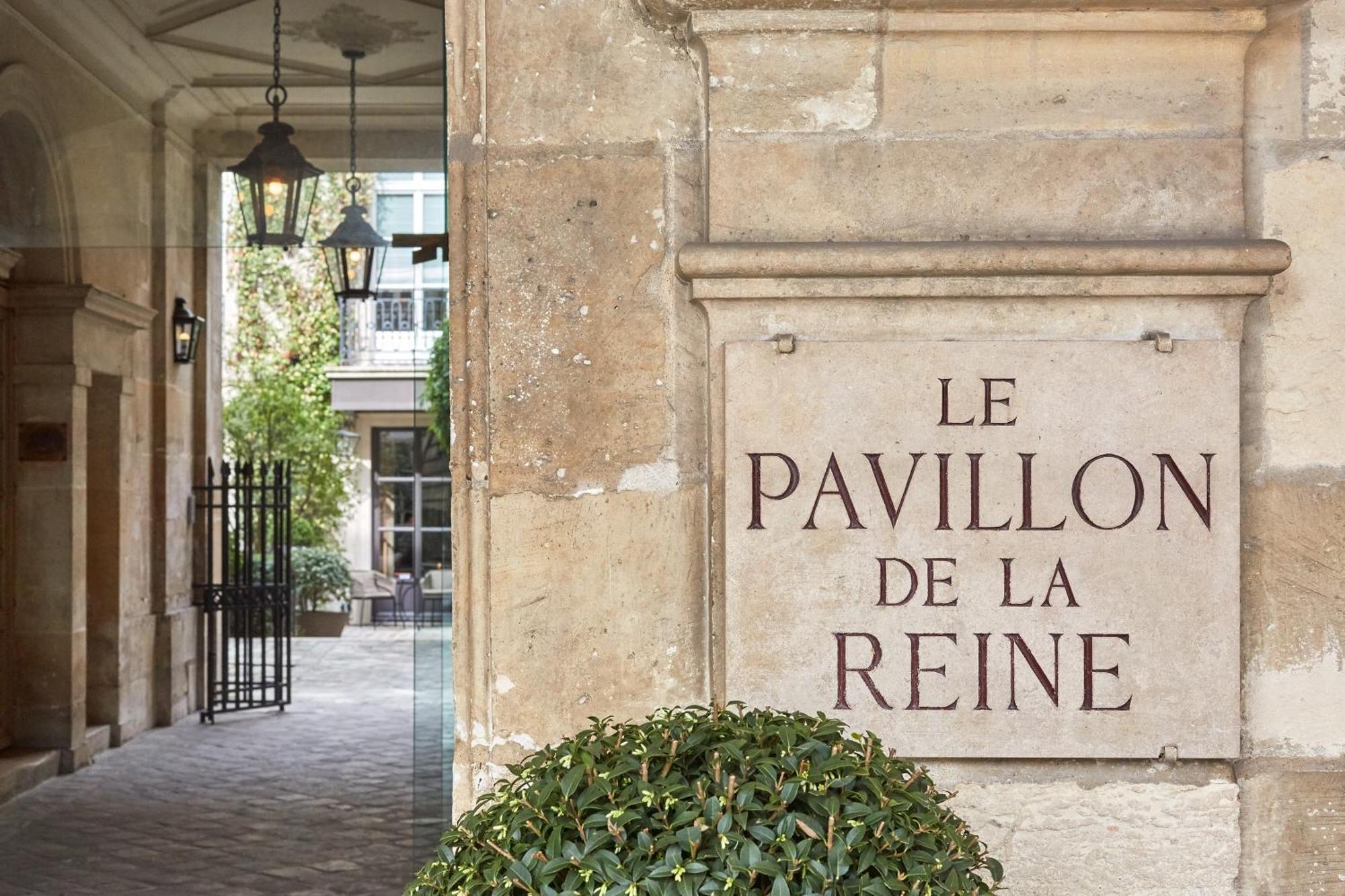 Hotel Le Pavillon De La Reine & Spa, Place Des Vosges Paris