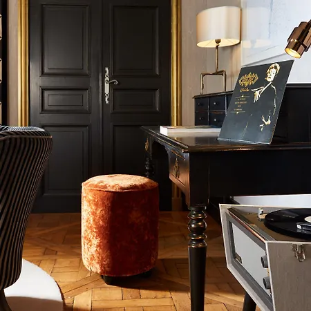 Le Pavillon De La Reine & Spa, Place Des Vosges Hotel Paris